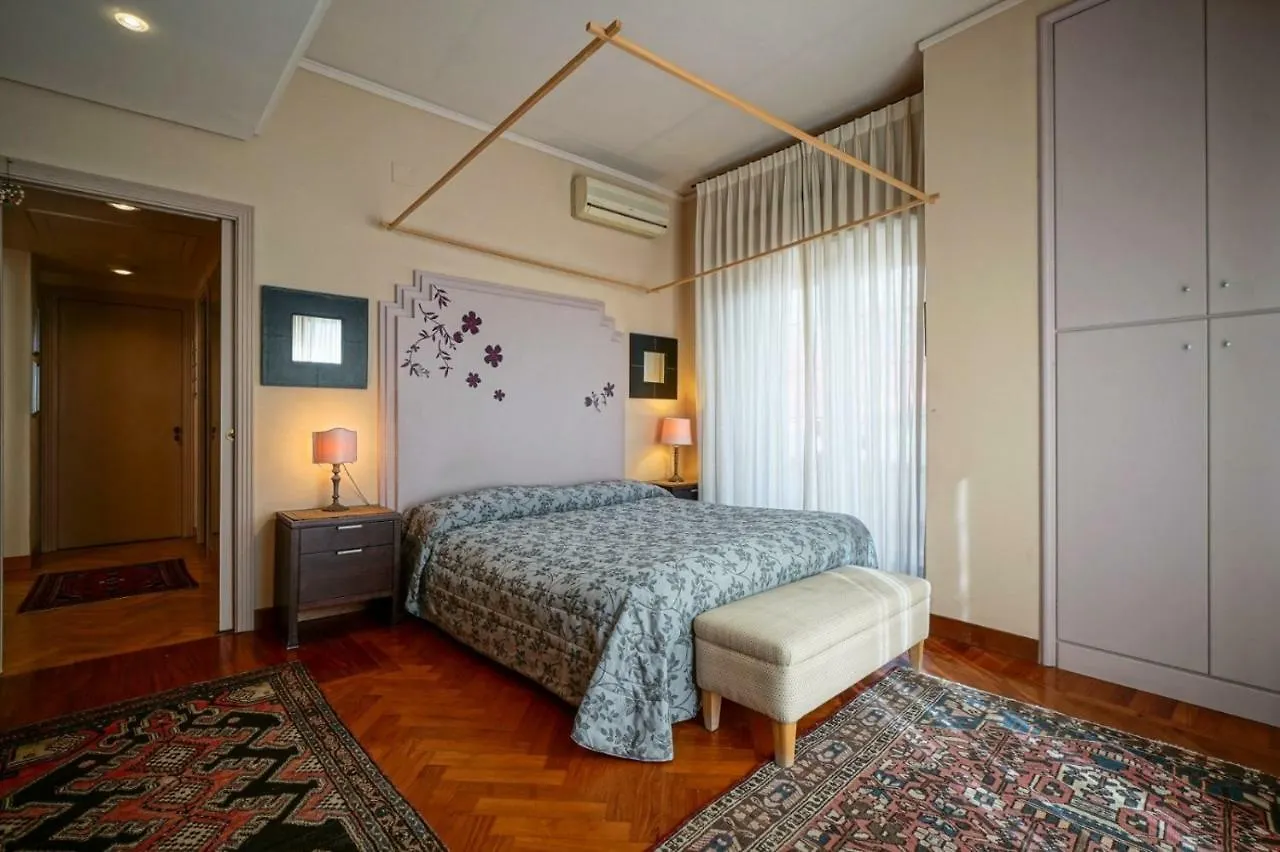 Feriehus Charming Licuti Apt Near The Center Of Catania Villa